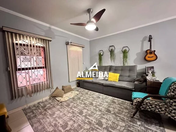 Imagem Casa com 3 dormitórios à venda, 134 m² por R$ 550.000,00 - Estádio - Rio Claro/SP
