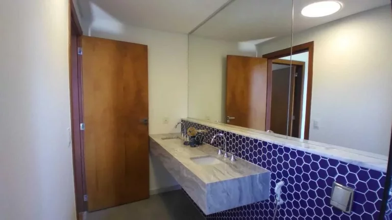 Imagem Casa em Condomínio para Venda em Teresópolis / RJ no bairro Vargem Grande