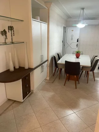Imagem Apartamento Quadra Mar com 3 suítes à venda no Centro de Balneário Camboriú/SC