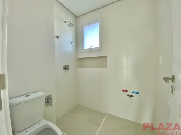 Imagem Apartamento 04 dormitórios no centro de Balneário Camboriú
