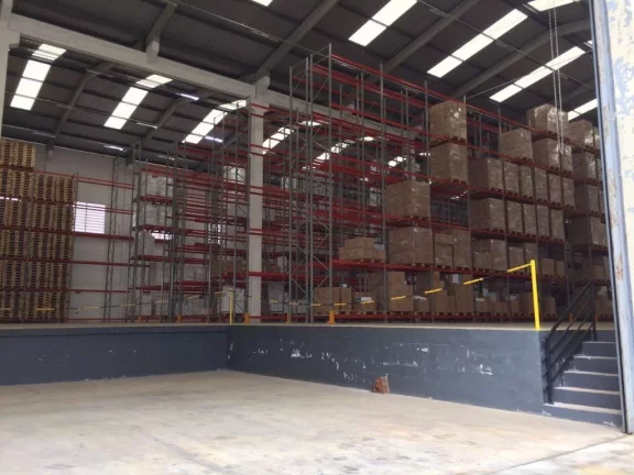 Imagem Galpão à venda, 3600 m² por R$ 6.875.000,00 - Chácaras Reunidas Guaio - Suzano/SP