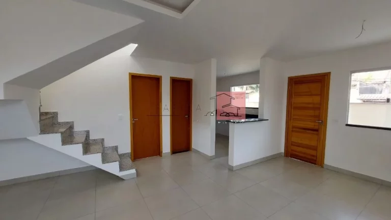 Imagem Casa Triplex à venda no Barroco, Itaipuaçu.