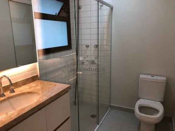 Imagem Apartamento duplex com piscina à venda em Higienópolis com 2 suítes e 2 vagas.