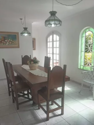 Imagem Sobrado à venda em São Caetano do Sul-SP, Osvaldo Cruz: 3 quartos, 1 suíte, 3 salas, 4 banheiros, 1 vaga, 260m²!