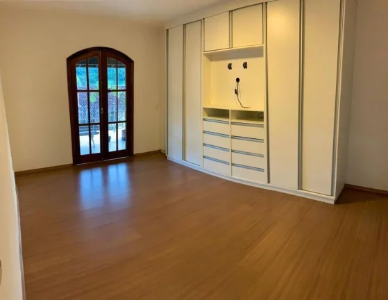 Imagem VENDO ESTA LINDA CASA EM NOVA FRIBURGO. BAIRRO: