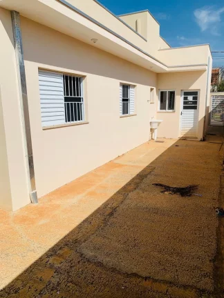 Imagem Casa à Venda no Bairro GSP, Boituva - 2 Dormitórios, R$ 300.000