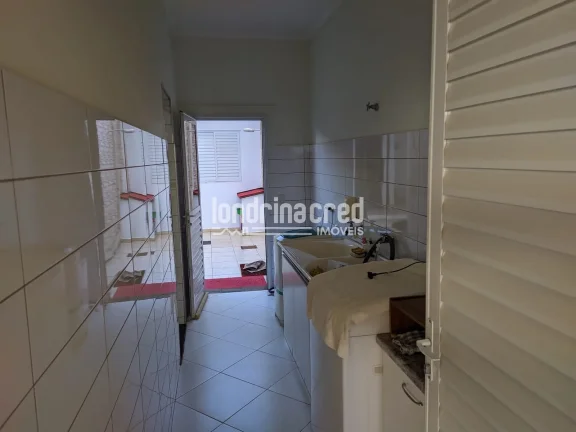 Imagem Casa à venda 4 Quartos, 1 Suite, 4 Vagas, 250M², Santa Mônica, Londrina - PR