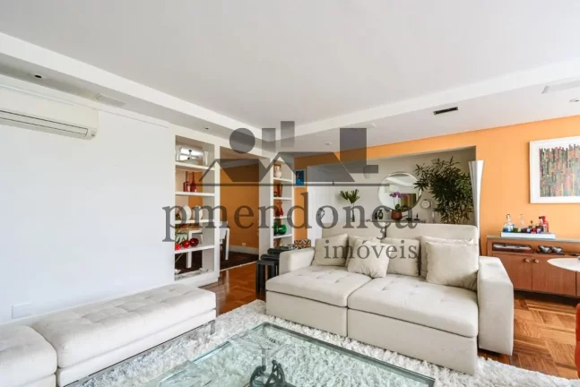 Imagem Apartamento no Itaim Bibi com 3 quartos (1 suíte) e 2 vagas, reformado.