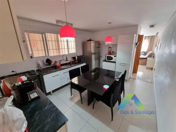 Imagem OPORTUNIDADE Dois Sobrados 160M², 2 vagas ótima localização e valor !!!