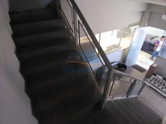 Imagem Galpão Comercial - Ribeirão Preto - Jardim Antártica - Região Oeste