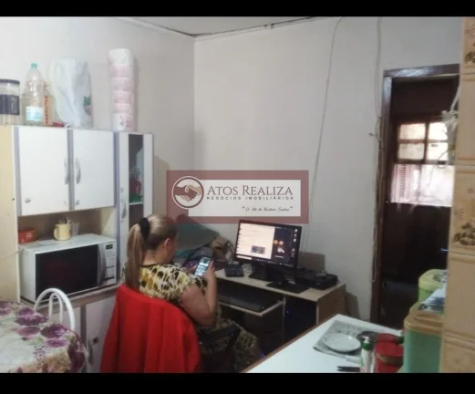 Imagem EXCLUSIVO: vendo super Oportunidade na região do Grajau. Vendo Casa com 150m2, Sendo 3 Dormitórios, Sala, Copa e Cozinha, Área de Sevicio, Banheiro, 2 vagas de Garagens, valor de Oportunidade R$. 320k, Confira!!