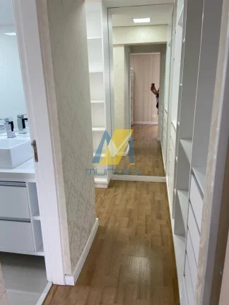 Imagem Este imóvel está situado no 14º andar, oferecendo uma vista privilegiada.