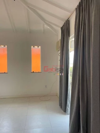 Imagem Casa com 3 Quartos e Espaço privativo de lazer à venda, em Condomínio com piscina, 150 m² por R$ 449.000 - Rasa - Armação dos Búzios/RJ