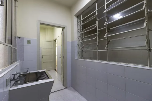 Imagem Apartamento a Venda 2 quartos no Centro de Curitiba