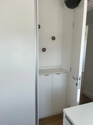 Imagem Apartamento 77M², 3Q, 1 Suíte, 2 Banheiros, 2 Vagas, Academia, Churrasqueira, Piscina, Playground, Salão de Festas e Jogos, Fechadura Eletrônica, Deck