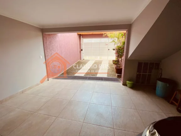 Imagem Sobrado Com 3 Quartos à venda, 161m² - Campo Grande
