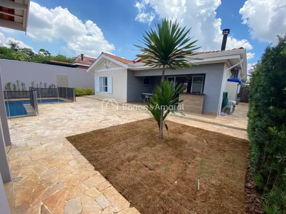 Imagem Casa à venda, com sala de estar e jantar integradas à área gourmet, piscina e terreno espaçoso. ...