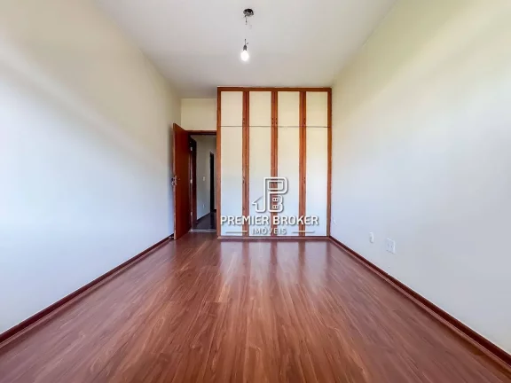 Imagem Apartamento à venda, 131 m² por R$ 720.000,00 - Alto - Teresópolis/RJ