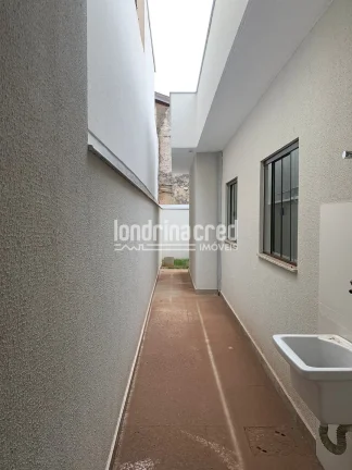 Imagem Casa à venda com 3 Quartos, sendo 1 Suite, 128.48M², Coliseu, Londrina - PR, 1 vaga, 2 banheiros, nova
