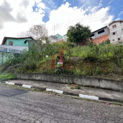 Imagem Terreno à venda em Caieiras-SP, no bairro Serpa com 125,88 m² de área!