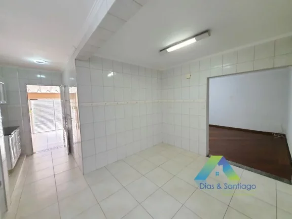 Imagem RUDGE RAMOS Excelente casa térrea , 141 metros 3 dormitórios, espaço gourmet, 3 vagas com ótima localização e valor !!