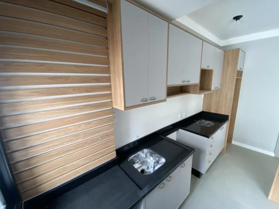 Imagem Apartamento para Venda em Florianópolis / SC no bairro Cachoeira do Bom Jesus