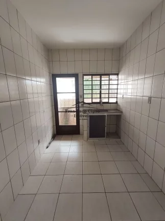 Imagem Casa à venda no bairro Jardim Ícaro - Guaratinguetá/SP