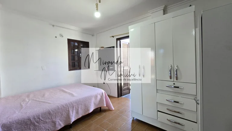 Imagem Prédio Residencial para venda em Canasvieiras, 570m²