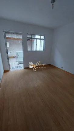 Imagem Casa à venda no Parque Maria Helena com 2 Dormitórios