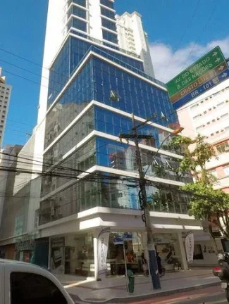 Imagem Apartamento Quadra Mar para Venda em Balneário Camboriú / SC no bairro Centro