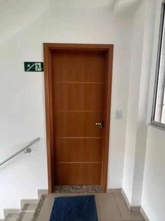 Imagem Procurando o equilíbrio entre tranquilidade residencial e praticidade urbana? Este apartamento no b...