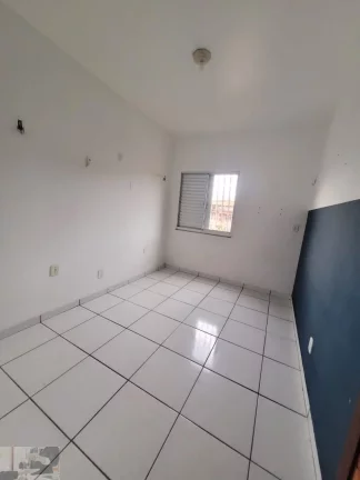 Imagem Apartamento no condomínio Tropical
