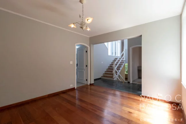 Imagem Granja do Morumbi Venda- 4 Suítes - 2 Vagas - 260m²