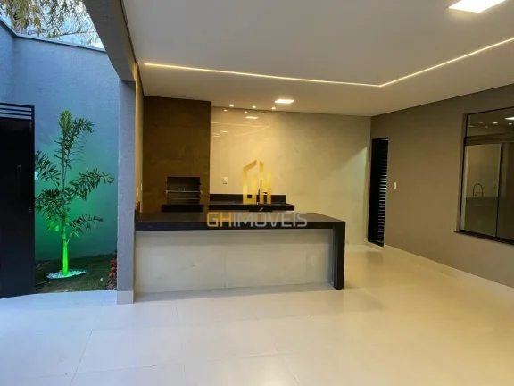 Imagem A casa possui 

- 3 quartos sendo 1 suíte
- ?Área gourmet com ilha e churrasqueira a carvão
- ?La...