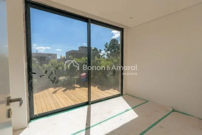 Imagem Casa à venda no Condomínio Pedra Alta, um imóvel de alto padrão que combina elegância, conforto...