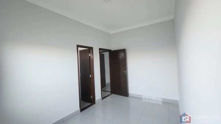 Imagem Casa à Venda no Bairro Barreiro – Patos de Minas | 2 Quartos (1 Suíte), R$250 mil