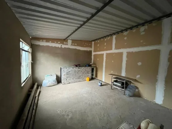 Imagem Oportunidade no Bairro Floresta – Casa com Estrutura para Ampliação!