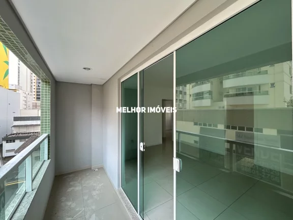 Imagem Apartamento á venda com 4 dormitórios no centro de Balneário Camboriú