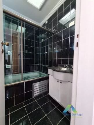 Imagem Sobrado com 3 suítes e 4 vagas em Vila Pires, Santo André/SP !!