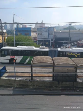 Imagem "Quer um espaço pronto para negócios e valorização? Essa chance é rara!"