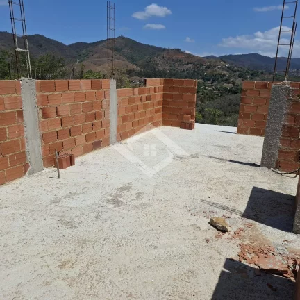 Imagem CASA COM 2 SUÍTES EM PATY DO ALFERES 3º MELHOR CLIMA DO MUNDO