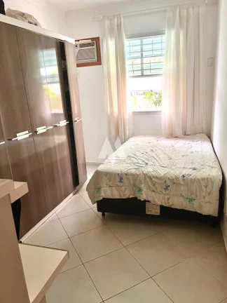 Imagem Casa sobrado á venda no Embaré em Santos