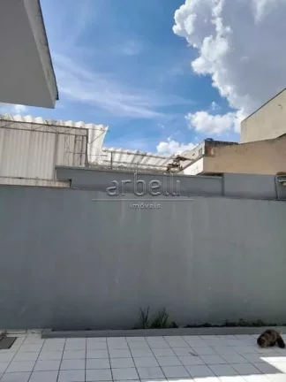 Imagem Casa com 150 M² com 2 dormitórios, 1 banheiro, sala, cozinha, área serviços, quintal, vaga de ga...