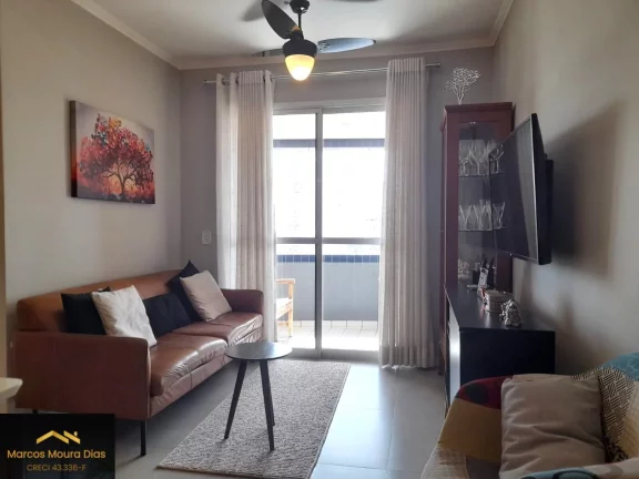 Imagem Apartamento na Pompeia com 2 dormitórios (1 suíte) e 1 vaga, próximo ao Sesc Pompeia. Edifício com portaria 24h e lazer