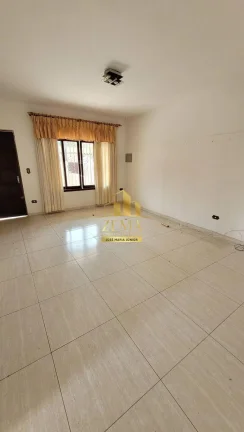 Imagem Casa com 03 dorms (01St),02 wc, Ambientes Amplos, Lavanderia, Churrasqueira