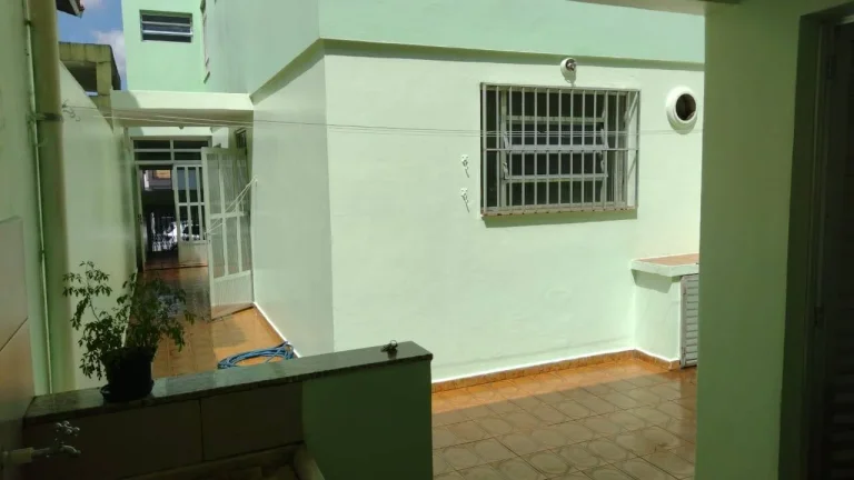 Imagem Sobrado residencial com 170 m², bem distribuído e pronto para morar.