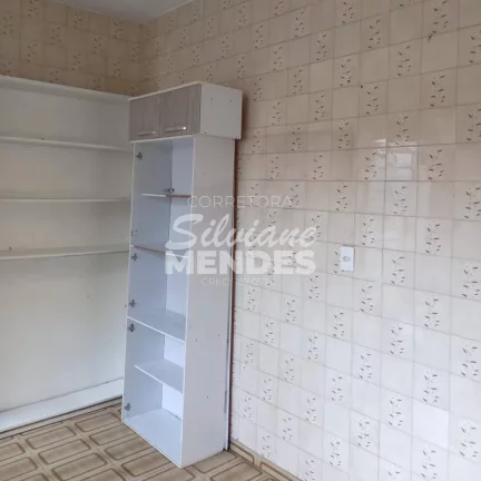 Imagem Excelente ponto comercial com loja, casa 2 dorms, quintal e edícula