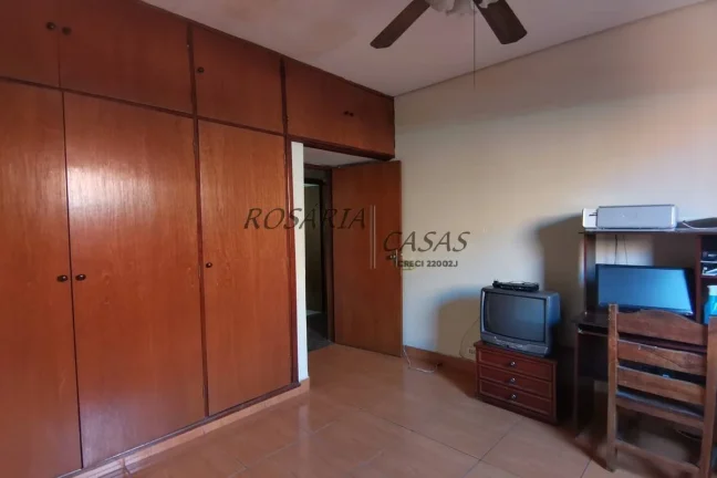 Imagem CASA DE 250m NA VILA MORSE