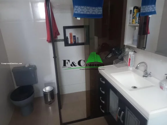 Imagem Casa para Venda em Limeira, JARDIM DO LAGO, 3 dormitórios, 2 banheiros, 2 vagas