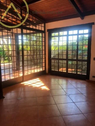Imagem Casa de Alto Padrão no Beiral das Pedras  Atibaia/SP